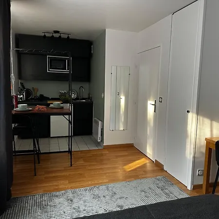 Cozy Corner Appartamento Cergy